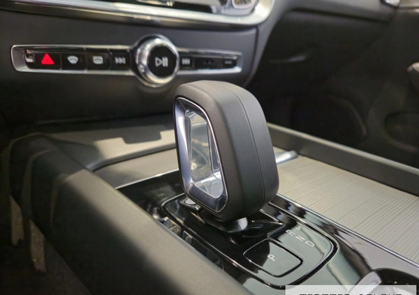 Volvo V60 cena 189900 przebieg: 25827, rok produkcji 2023 z Zelów małe 781
